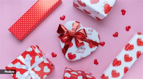 From Chaucer To Chocolates How Valentines Day Ts Have Changed Over
