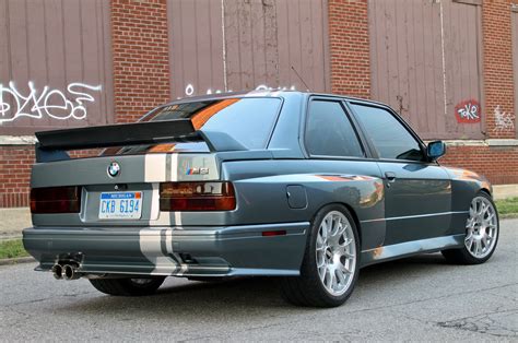 In sachen modellpflege wurde der bmw 3er e30 sowohl im jahr 1985 als auch. Kevin Byrd's LS-Swapped BMW "E30" M3 - Hot Rod Network