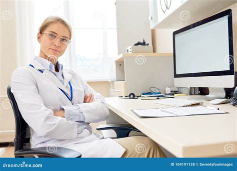 Female Doctor Posing At Desk Stock Photo Image Of Screen Care 104191128
