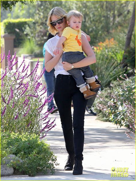 January Jones And Xander Spend Some Quality Time Together Photo 2977673