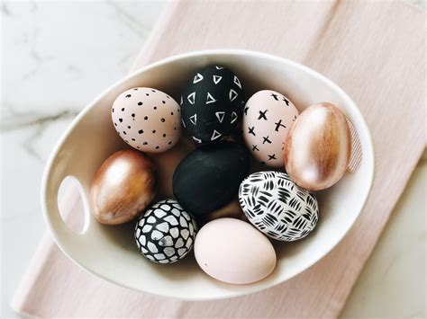 Tutorial Diy Chic Easter Painted Eggs From The Target Dollar Spot