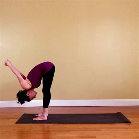 Yoga Sequence To Strengthen The Legs And Core Popsugar Fitness
