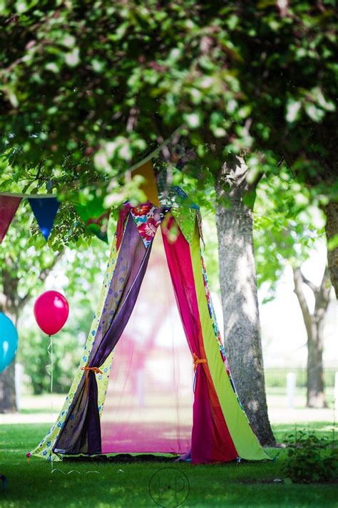 Circus tents are are rarely rentable because they are typically custom made for a show. Child's tent Bed canopy Fabric tent Play tent | Etsy | Enfant