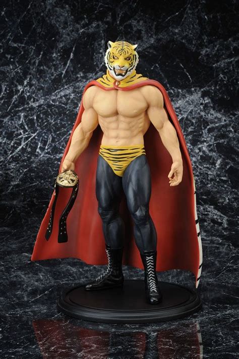 Tomopop Collectible Toy Culture Japanese Wrestling Tiger Mask Statue