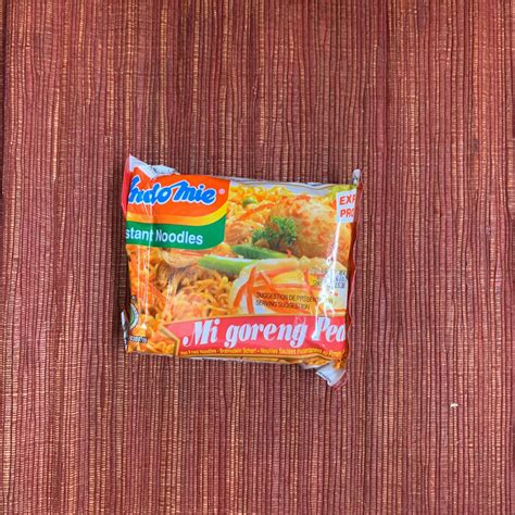 Are sold in precooked and dried blocks that come with seasoning. Mie instan sedap/Indomie 6pcs - Fatimah Store