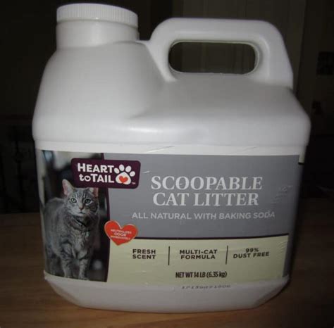 Aldi stores are designed to feel less overwhelming than traditional grocery stores—that's why you'll see just a few jam options rather than dozens. Heart to Tail Scoopable Cat Litter | ALDI REVIEWER