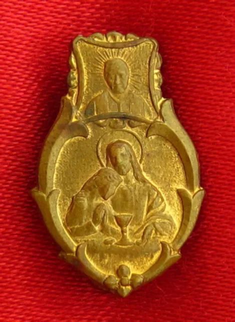 Vintage First Holy Communion Pin Catholic Jesus And Child Souvenir 1st