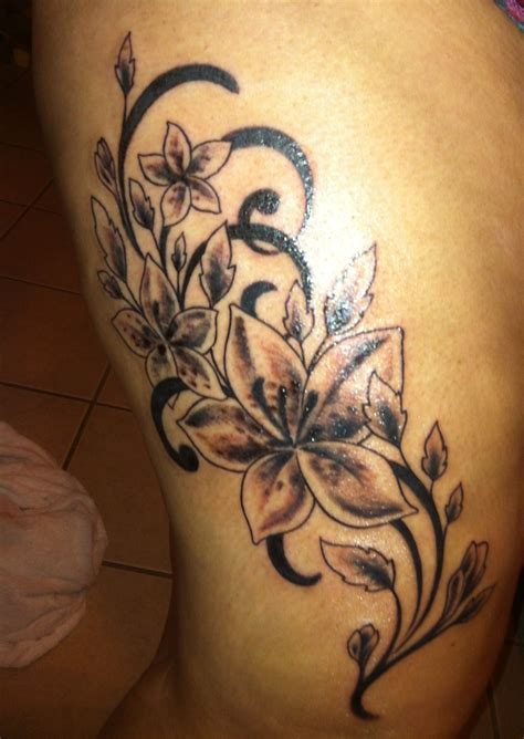 Once thigh tattoos done these looks pretty cool. Pin on tatoos