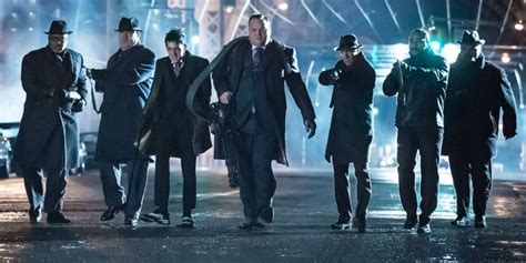 Gotham Villains Establish New Base In Season 3 Cbr