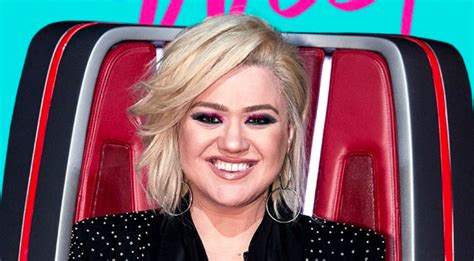 Voice Promos Show Kelly Clarksons New Hairstyle Bright Blonde Hair Kelly Clarkson Hair