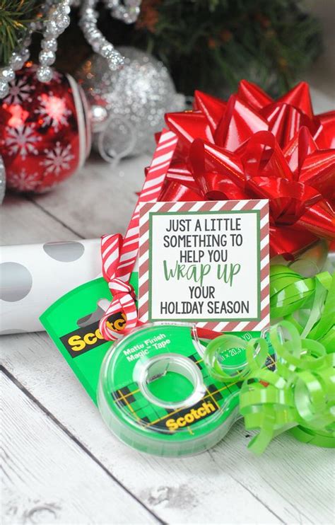 Quick, easy, thoughtful and inexpensive. 25 Neighbor Gift Ideas with Free Printable Tags ...