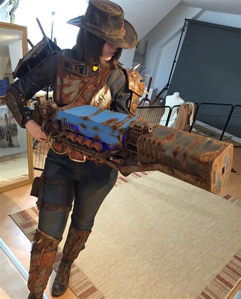 X Fallout Costume Fallout Cosplay Epic Cosplay Cosplay Diy Amazing