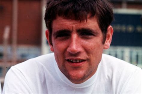 Norman Hunter Dead Leeds United Legend Dies After Contracting