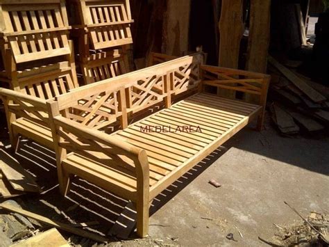 Model rumah kayu minimalis mungkin jarang ditemukan khususnya di jawa. Bangku Garden Kayu Jati Solid Model Terbaru Harga Murah