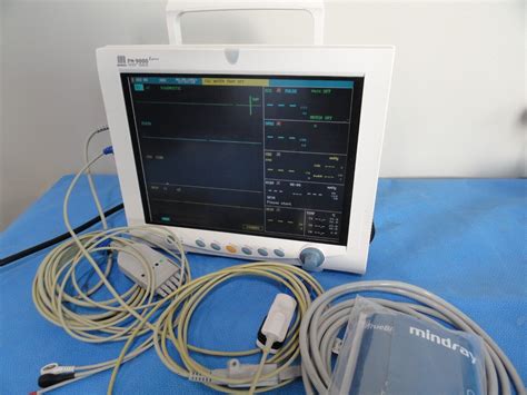 Mindray Patient Monitor Pm 9000 Co2 Spo2 Ecg Nibp 2x Ibp Temp