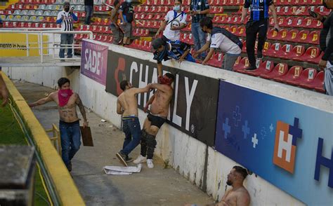 Fotos Querétaro vs Atlas La batalla campal en el estadio Corregidora