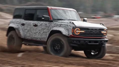 Watch The 2023 Ford Bronco Raptor Tackle Off Road Course With Ease