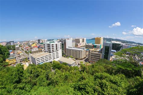 Since a large number of the residents are of chinese descent,.read more. Kota Kinabalu - atrakcje, Malezja, park