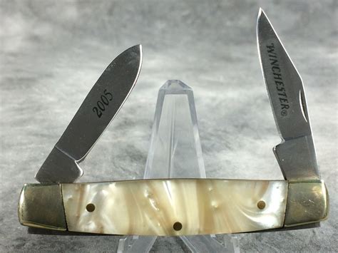Search over 3 million price reports spanning art, antiques, coins, collectibles, memorabilia, and other tangible assets of value. Value of 2005 WINCHESTER Limited Edition Mother of Pearl 3-Knife Set | iGuide.net