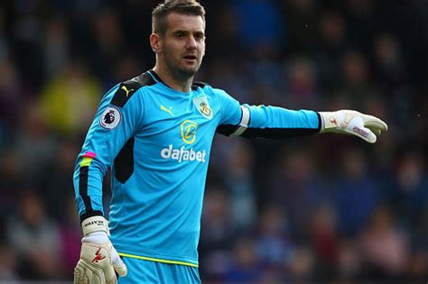 Therefore, it appears that heaton will not be the main man between the sticks for ole gunnar solskjaer's side next term, and will instead have to settle for a limited role at the club, much like he. Manchester United vs Burnley: Tom Heaton relives Old ...