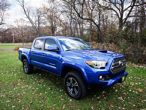 Daily Driving The 2016 Toyota Tacoma Trd Sport 4x4 95 Octane