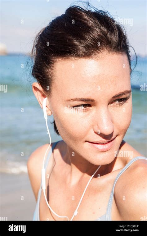 25 Beach Beauty Close Up Hi Res Stock Photography And Images Alamy