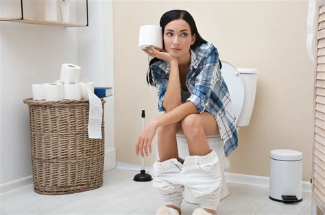 Cancer colorectal une experte alerte sur les symptômes visibles aux toilettes
