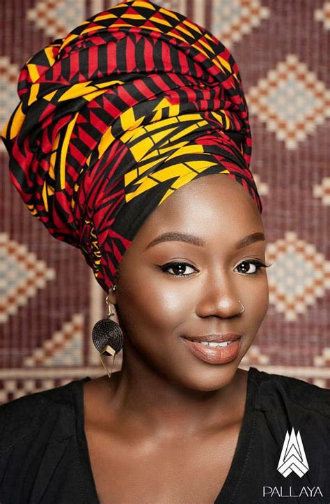 African Women With Headwrap Tumblr Ankara Headwrap Head Wrap Styles African Head Wraps