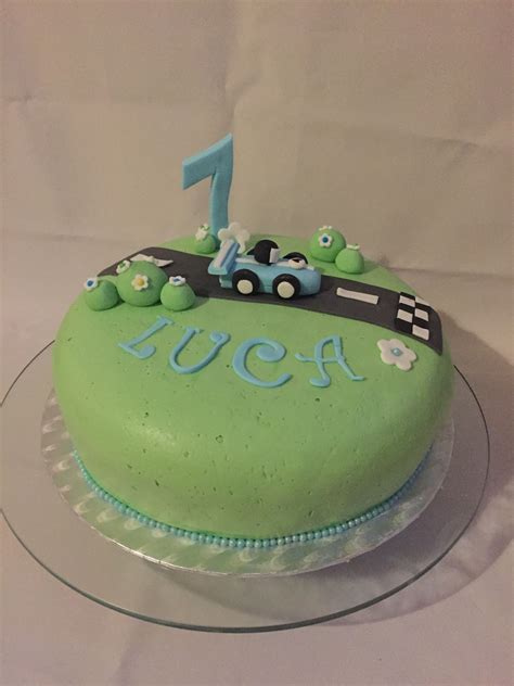 Auto torte anleitung fondant anleitung kuchen mit fondant kuchen und torten cars kuchen torten kurs tortendekorationen techniken torten. Blau Grüne Fondant Torte/cake mit 3D Auto | Grüner kuchen ...