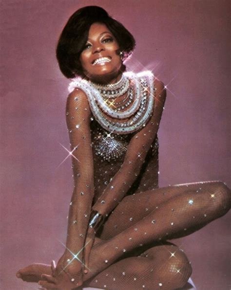 Fascinating Vintage Photos Of Diana Ross In The S Vintage News Daily