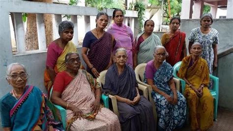 An old age home is also known as a retirement home. वृद्ध लोग -समाज की सामूहिक जिम्मेदारी - हिन्दीकुंज,Hindi ...