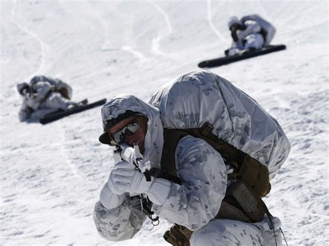 Winter Survival Tips From The Us Marine Corps Business Insider