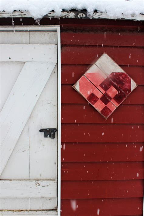 Image Of Woven Heart Barn Quilt Painted Barn Quilts Barn Quilt