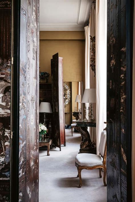 House Tour Inside Coco Chanels Historic And Art Filled Paris