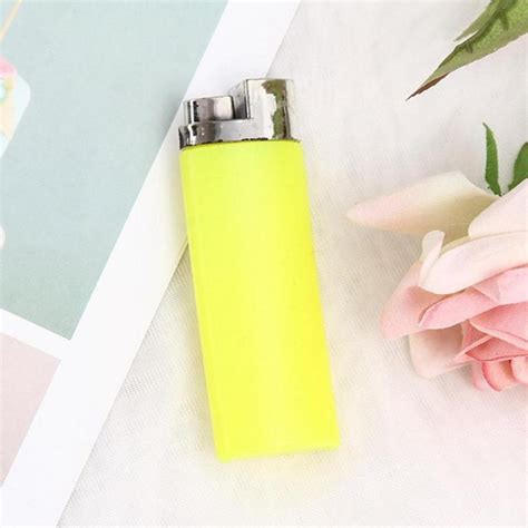 Water Squirting Lighter Fake Lighter Joke Prank Trick Toy Buy From 2 On Joom E Commerce Platform