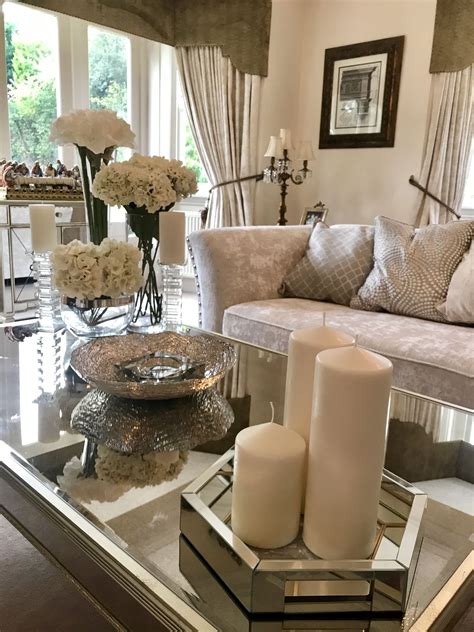 30+ Gold Cream Living Room – DECOOMO