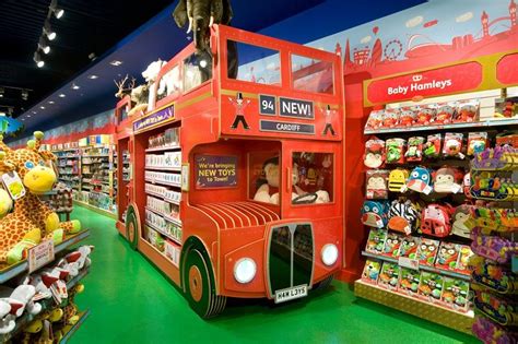 Best Places To Shop Top 5 Best Toy Stores In The World Store Design