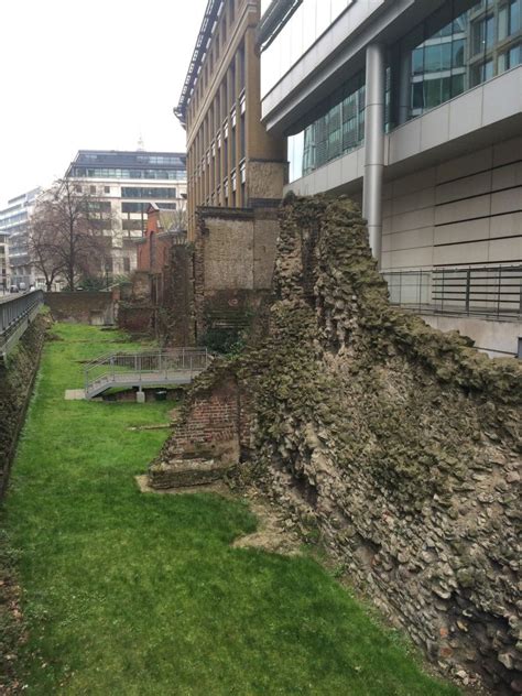 Re Discovering Roman London Roman City London London Wall