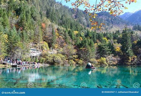 Jiuzhaigou Lake Stock Image Image Of Scenic Green Mountain 85065947