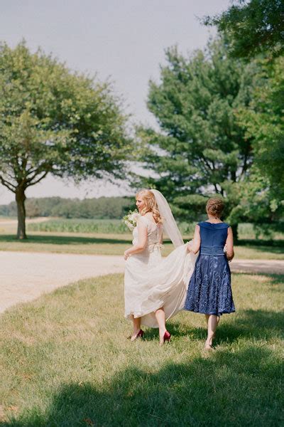 About any profession, about drinks and all, motivate her by saying: 50 Sweet Mother-Daughter Moments | BridalGuide