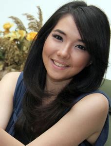 Check spelling or type a new query. Kumpulan Foto Gisella Anastasia (Gisel Idol) 2013