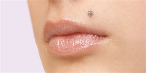 The Monroe Piercing Everything You Need To Know Freshtrends Monroe Piercings Monroe Lip