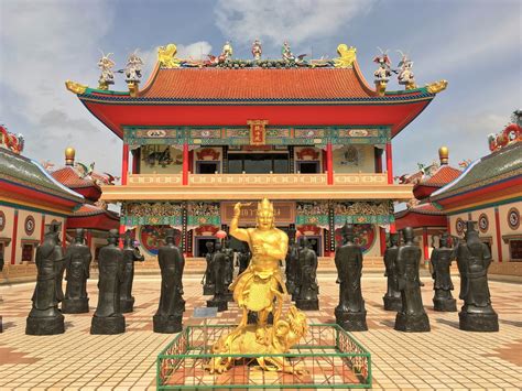 Pattaya Attractions Viharn Sien Chinese Temple - Thailand Discovery