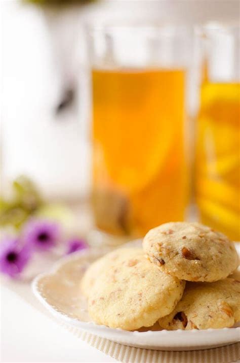 These kinds of cookies can be found at grocery stores, as. No-Sugar Shortbread Cookies with Nuts | Omnivore's Cookbook
