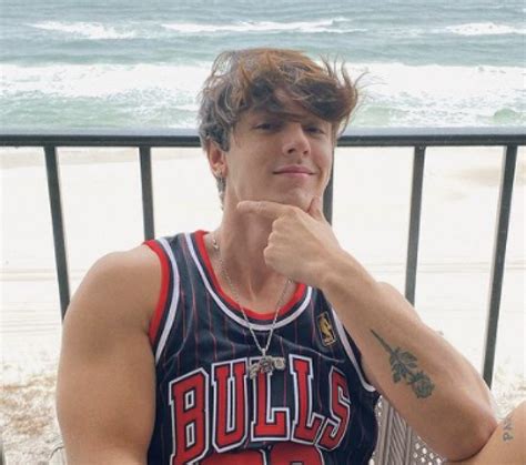 Tiktok Star Bryce Hall Addresses Backlash After Fan Claims He Quit His Job Over Sway House