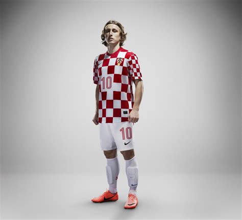 Buy the latest official nike croatia home football jerseys and shirts. Croatia 2012 National Team Home Kit - Nike News