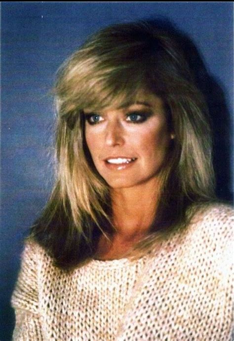 Christine's feathered waves were perhaps reminiscent of farrah fawcett's style, and although she totally rocked the look since. Pin by GUYNPINES GUYNPINES on Jill Munroe | Farrah fawcett ...