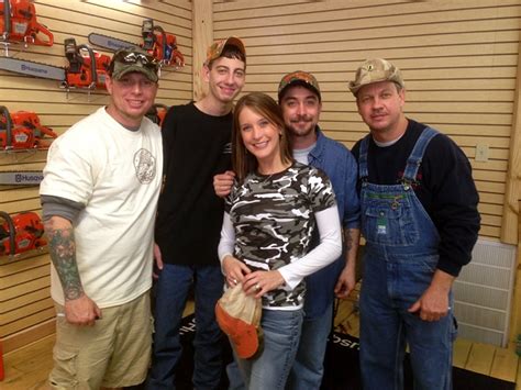 Husqvarna Employee With 4 Cast Members Of Discovery Channels