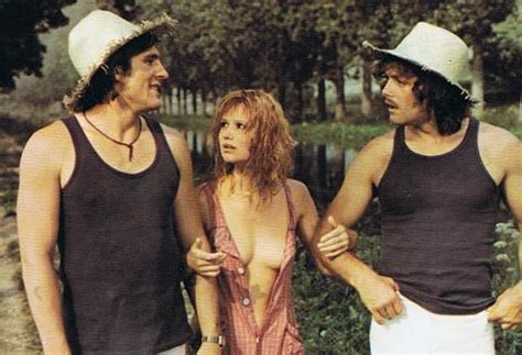 From wikipedia, the free encyclopedia. MIOU-MIOU - ACTERIEUR DU CINEMA