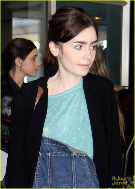 Lily Collins Mortal Instruments Cast Arrives In Toronto Photo